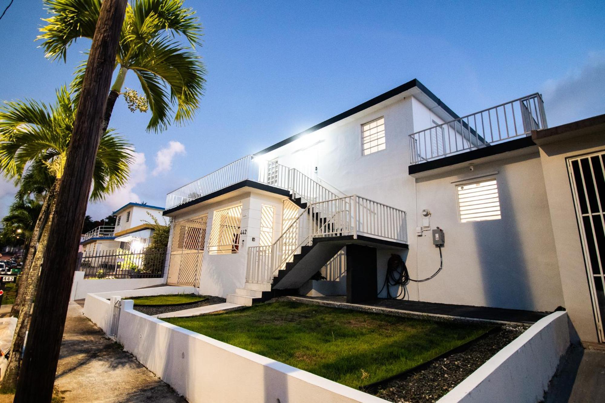 Entire Vacation Home In San Juan - Fits 10 Екстер'єр фото