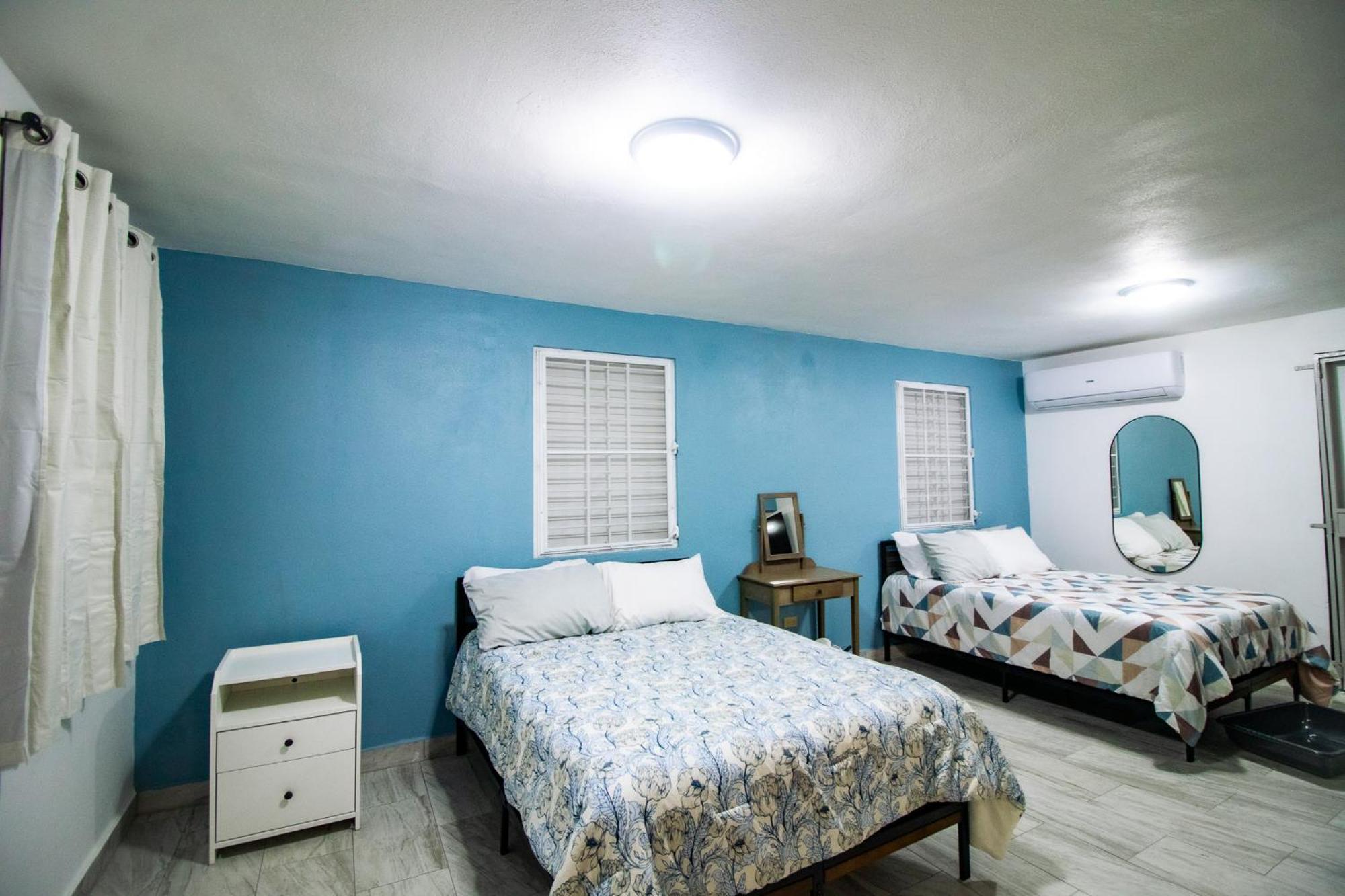Entire Vacation Home In San Juan - Fits 10 Екстер'єр фото